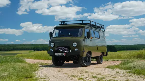 UAZ 3909 Combi Expedition