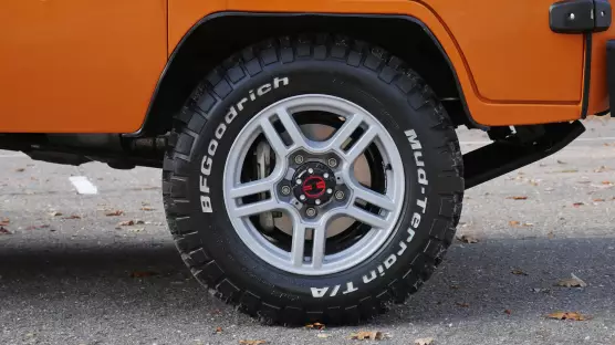 UAZ 3909 Combi Expedition