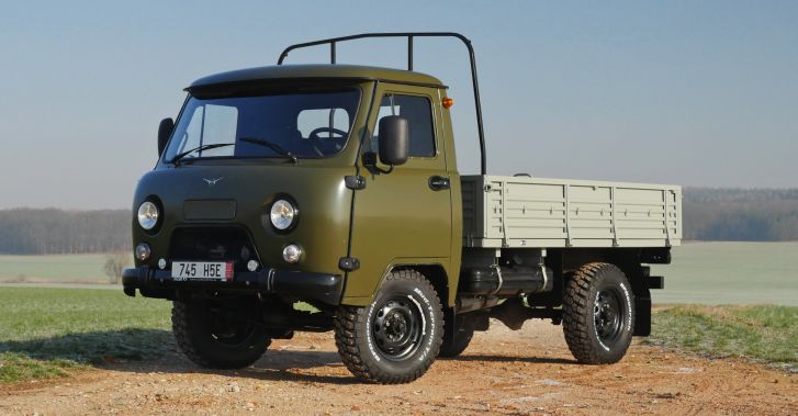 UAZ 3303 dropside truck | Catalogue | UAZ - UAZ cars of all designs.