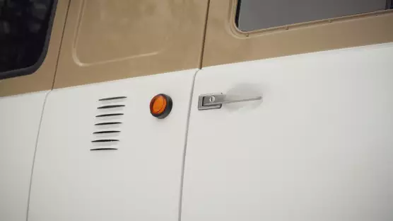 UAZ 2206 Bukhanka AMC