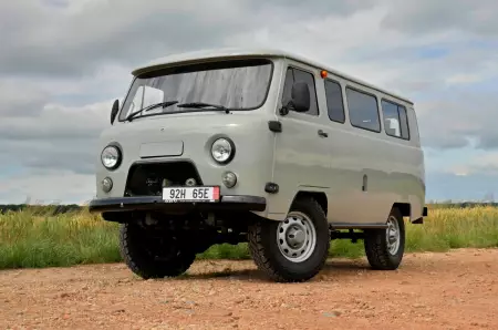 UAZ 2206 AMC for geologists