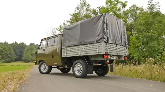 UAZ 390945 Farmer