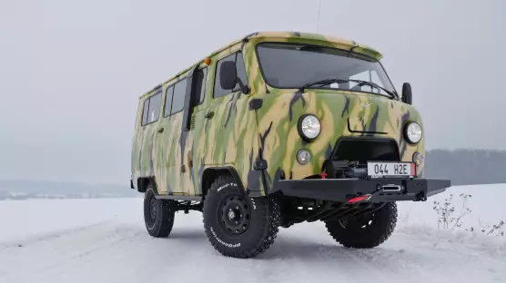 UAZ 2206 Bukhanka
