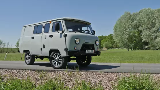 UAZ 3909 Combi