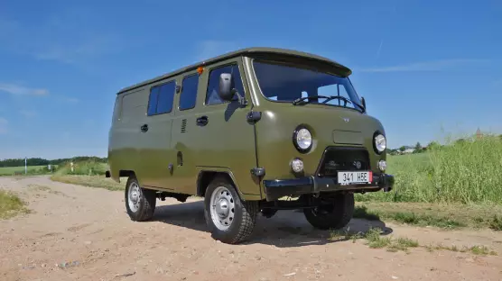 UAZ 3909 Combi