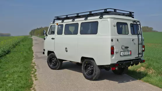 UAZ 2206 Country Van SG