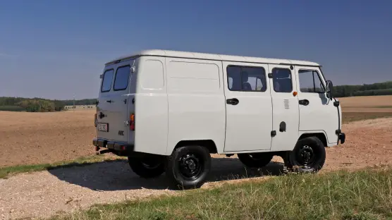 UAZ 3909 Combi