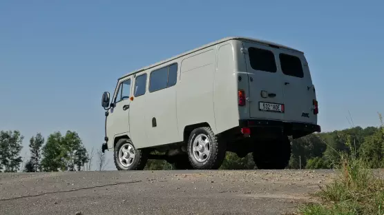 UAZ 3909 Combi