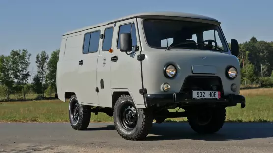 UAZ 3909 Combi