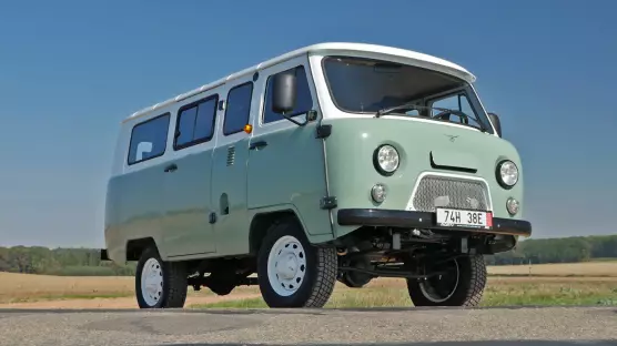 UAZ 2206 Bukhanka SG