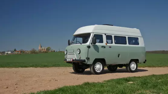 UAZ 2206 Country Van